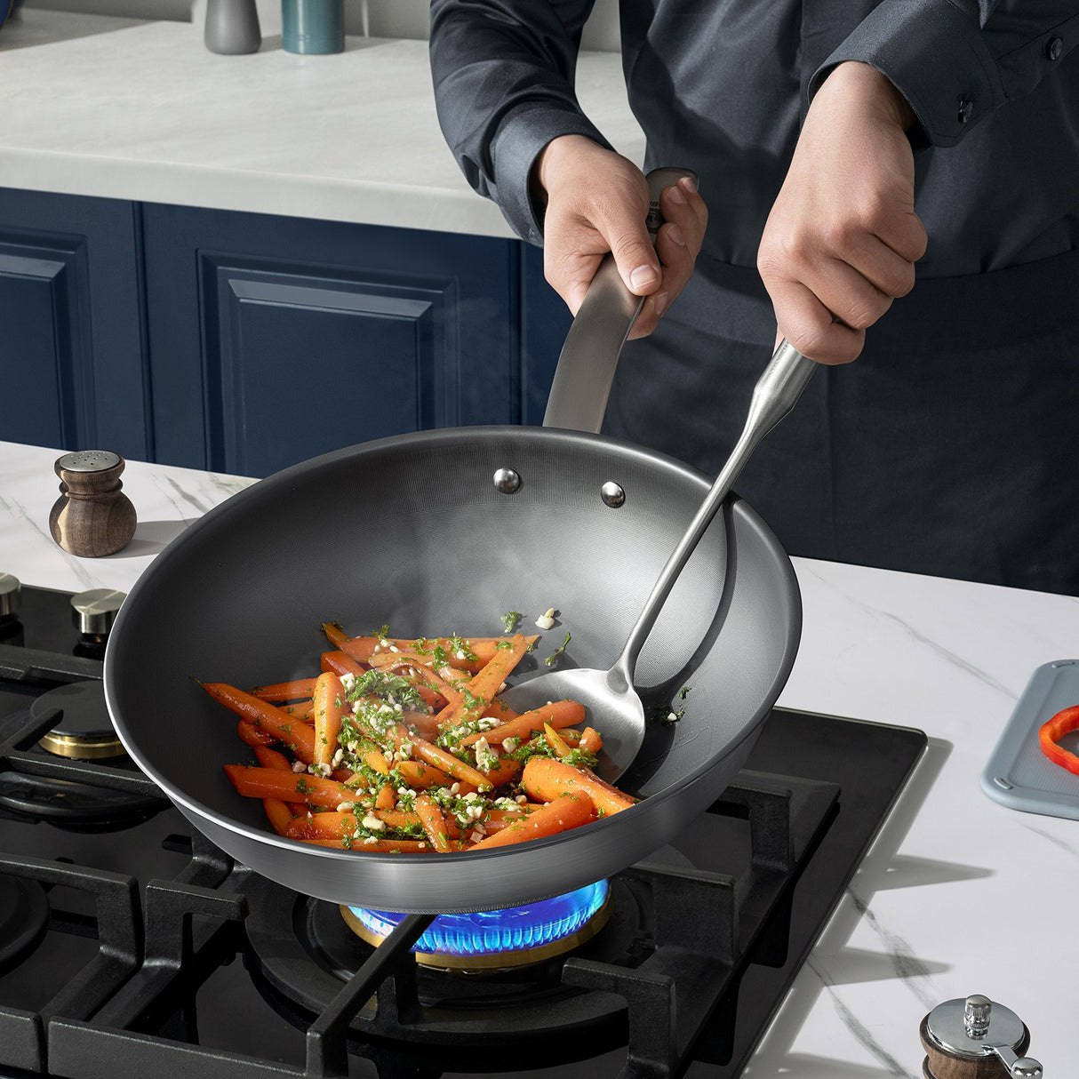 Kobachcookware 13-Inch Titanium Coating-Free Wok with Lid