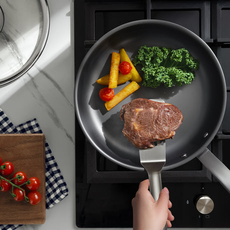 Kobachcookware Titanium coating-free frying pan 11inch with lid