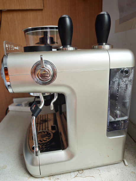 CARL MERTENS Espresso Coffee Machine with Milk Frother