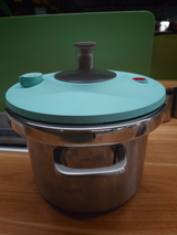 CARL MERTENS Stainless Steel Pressure Cooker with Triple Safety Relief Valves