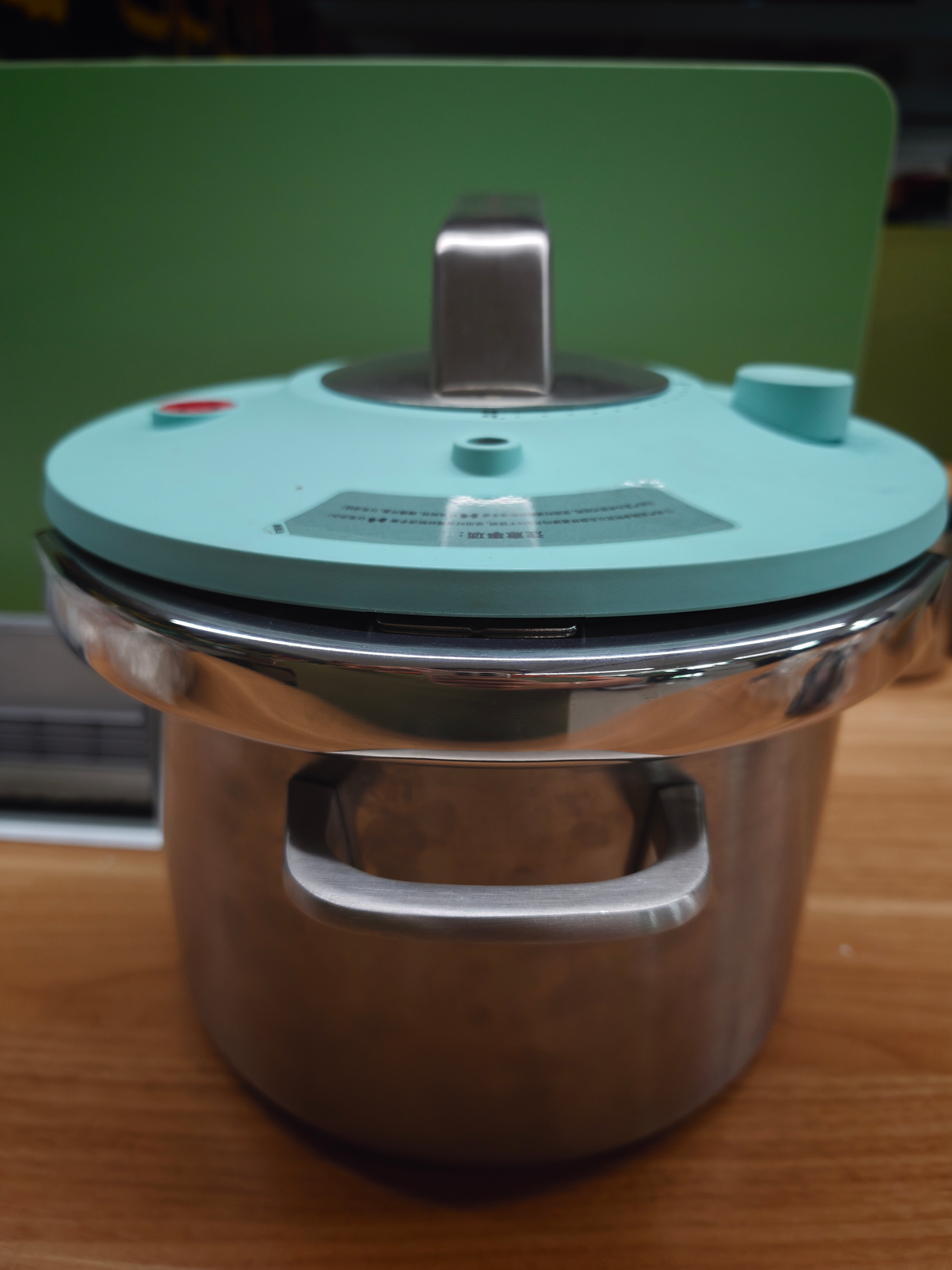 CARL MERTENS Stainless Steel Pressure Cooker with Triple Safety Relief Valves